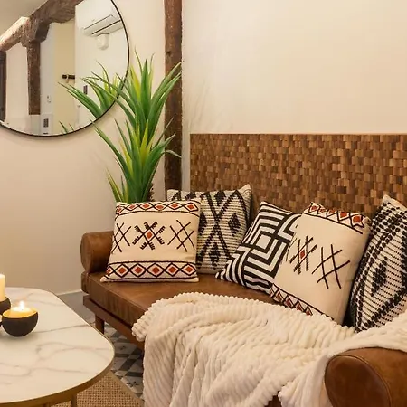 Apartment Cortes Ac By Staynnapartments *
