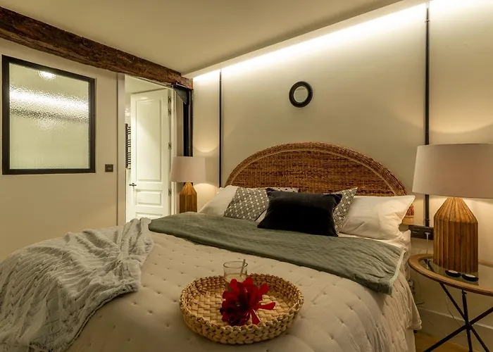 Διαμέρισμα Cortes Ac By Staynnapartments