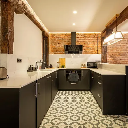Appartamento Cortes Ac By Staynnapartments